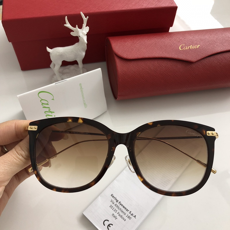 Cartier Sunglasses AAAA-343