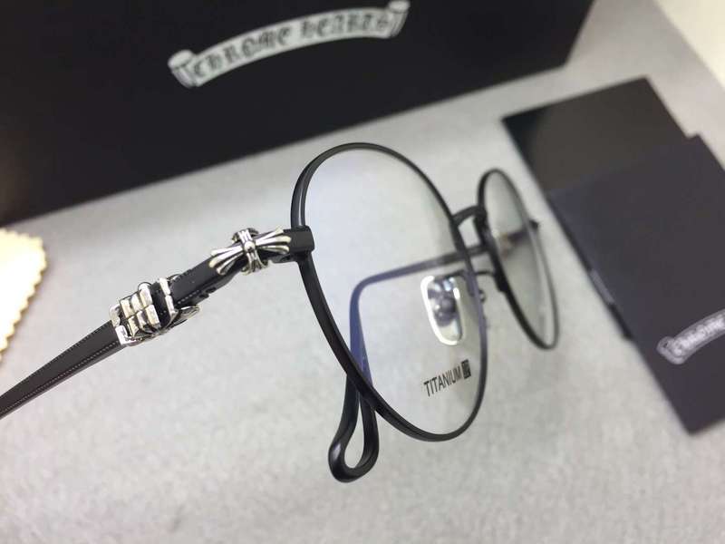 Chrome Hearts Sunglasses AAAA-080