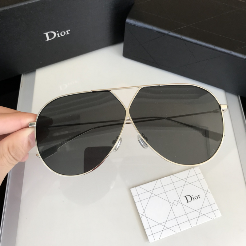 Dior Sunglasses AAAA-051