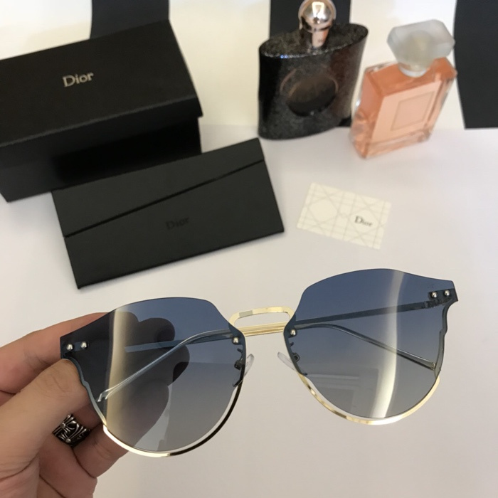 Dior Sunglasses AAAA-084