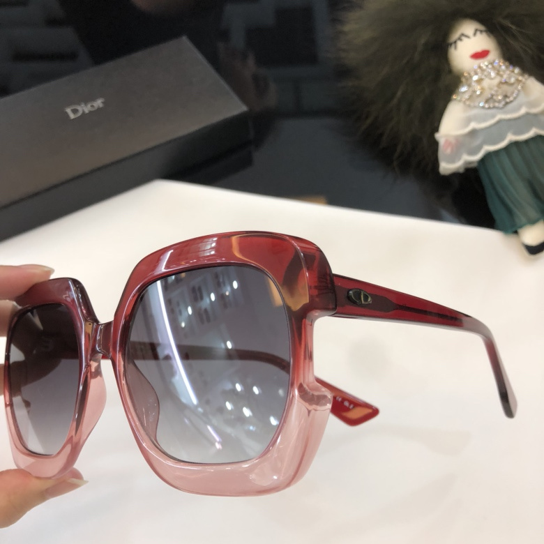 Dior Sunglasses AAAA-088