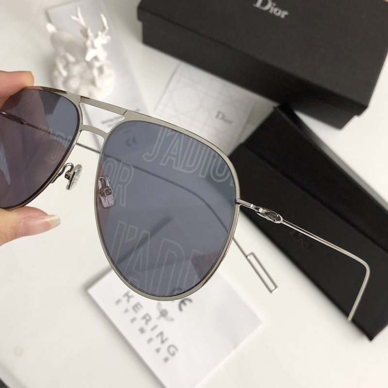 Dior Sunglasses AAAA-1002