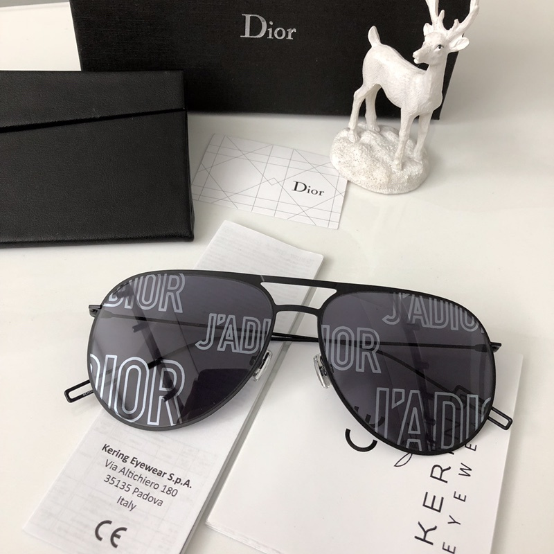 Dior Sunglasses AAAA-1005