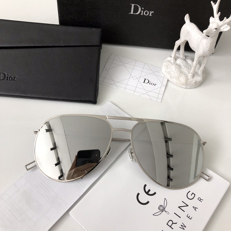 Dior Sunglasses AAAA-1011