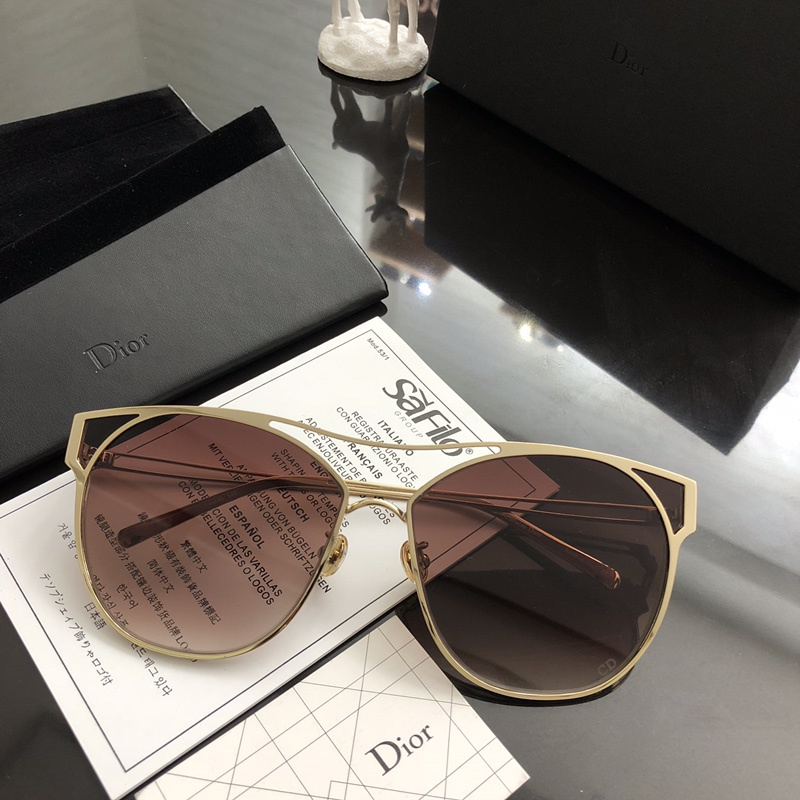 Dior Sunglasses AAAA-1016