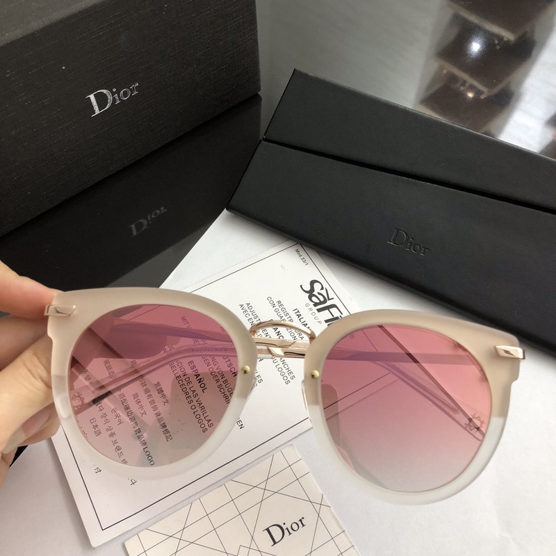 Dior Sunglasses AAAA-1019