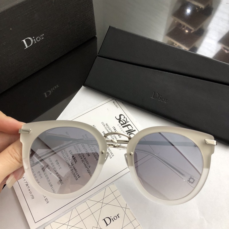 Dior Sunglasses AAAA-1020