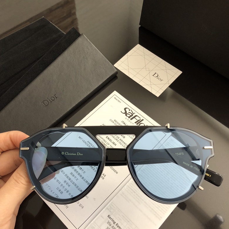 Dior Sunglasses AAAA-1048