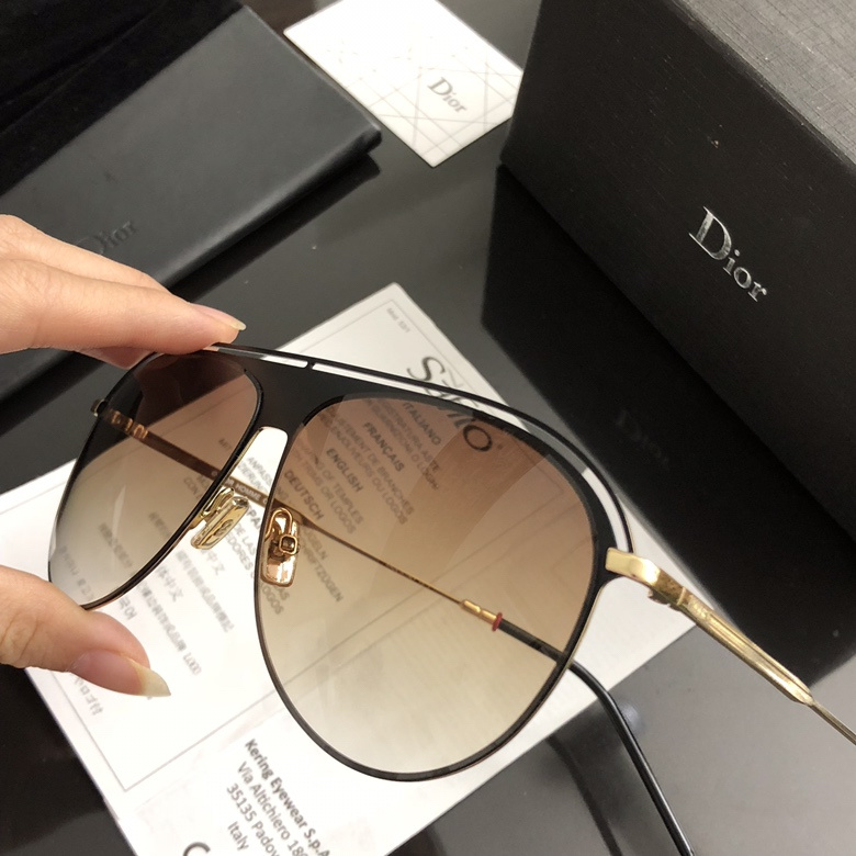 Dior Sunglasses AAAA-1055