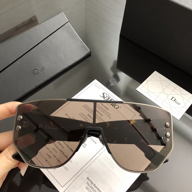 Dior Sunglasses AAAA-1063