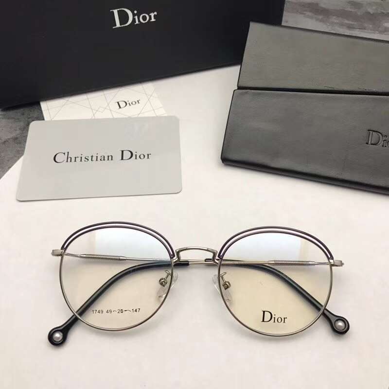 Dior Sunglasses AAAA-1070