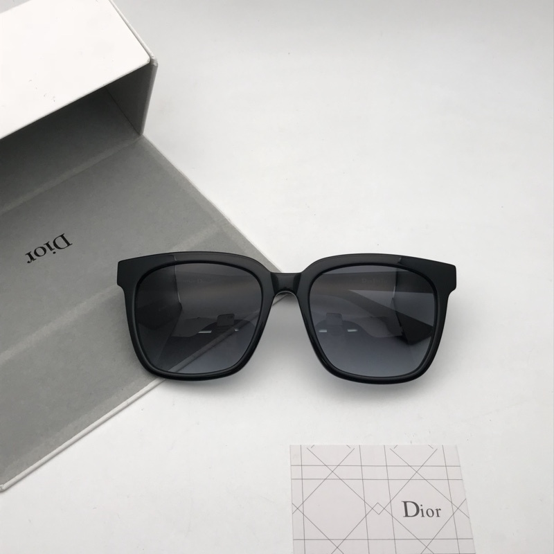 Dior Sunglasses AAAA-1084