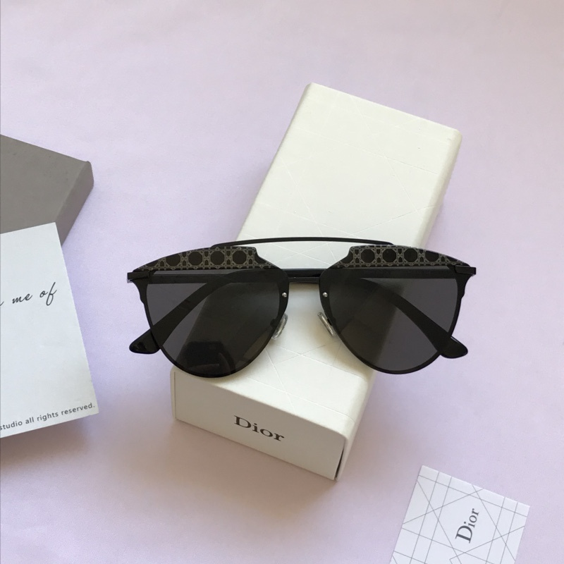 Dior Sunglasses AAAA-1129