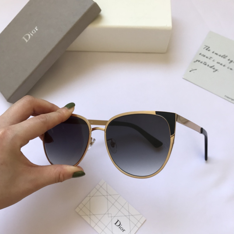 Dior Sunglasses AAAA-1167