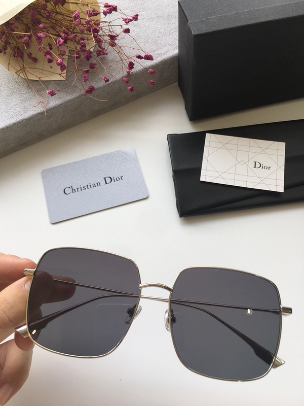 Dior Sunglasses AAAA-1184