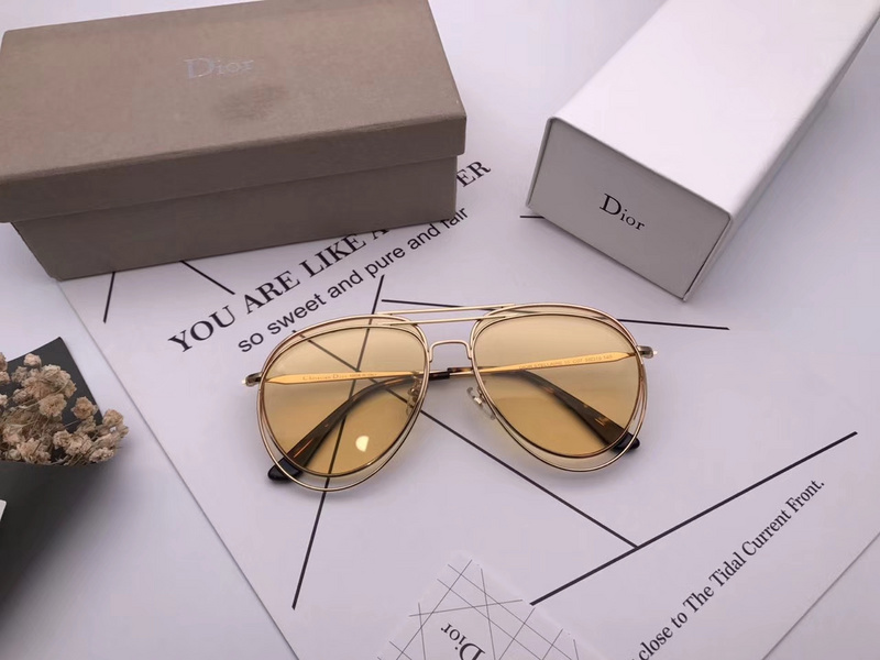 Dior Sunglasses AAAA-1190