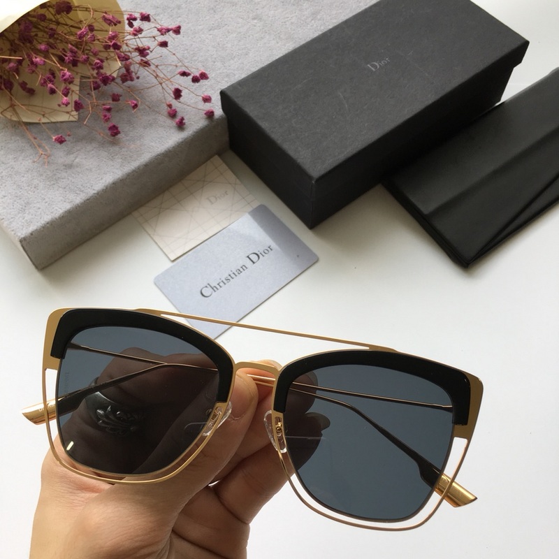 Dior Sunglasses AAAA-132