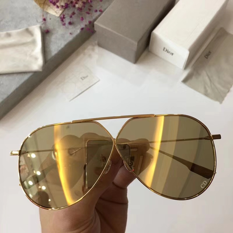 Dior Sunglasses AAAA-137