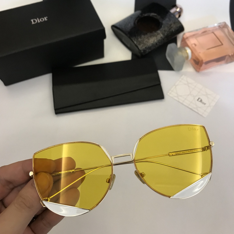 Dior Sunglasses AAAA-138