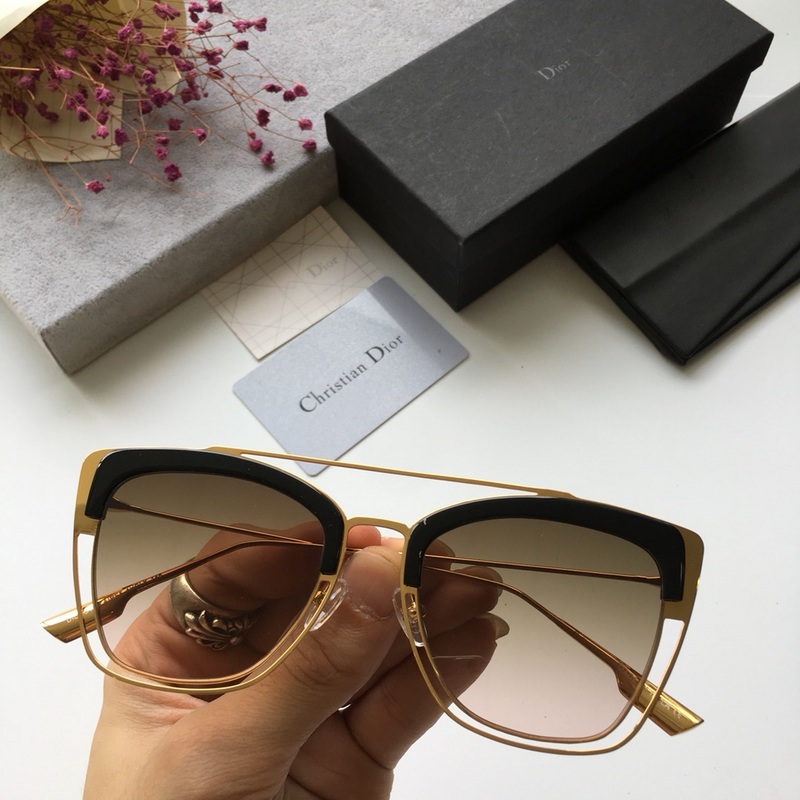 Dior Sunglasses AAAA-146