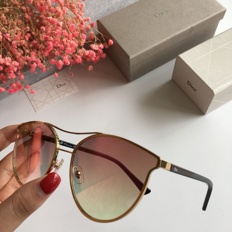 Dior Sunglasses AAAA-152