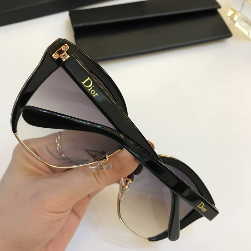 Dior Sunglasses AAAA-164