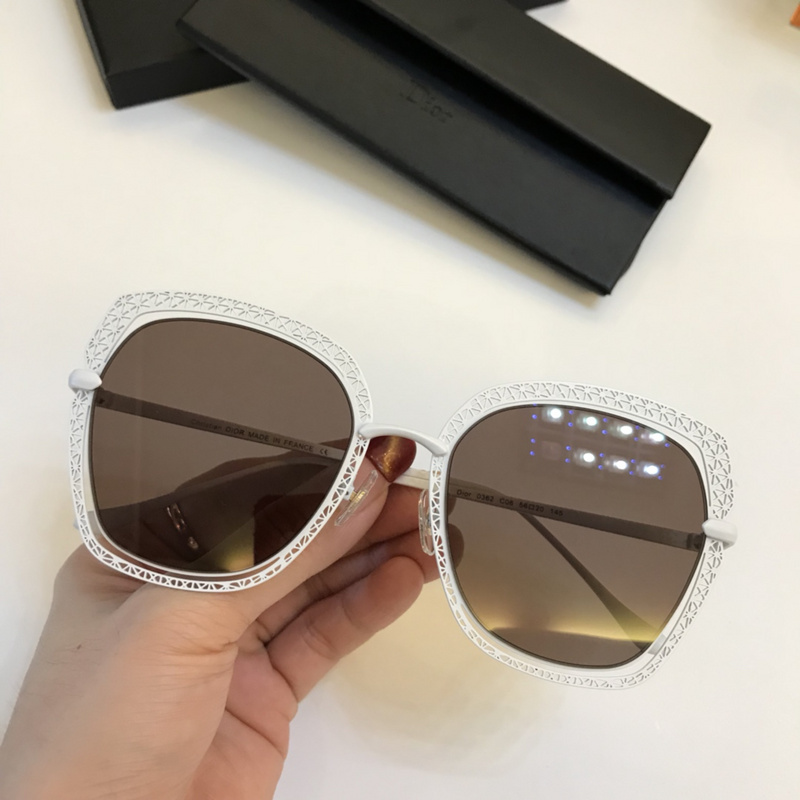 Dior Sunglasses AAAA-190