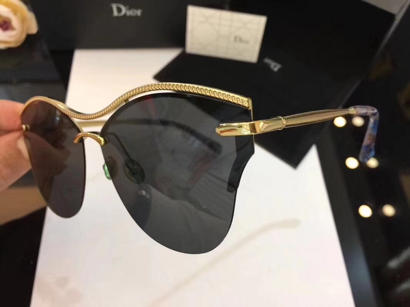 Dior Sunglasses AAAA-206