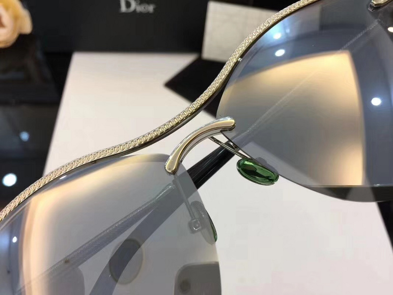 Dior Sunglasses AAAA-213