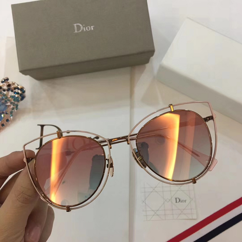 Dior Sunglasses AAAA-220