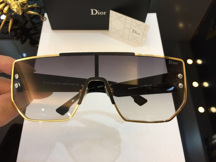 Dior Sunglasses AAAA-288