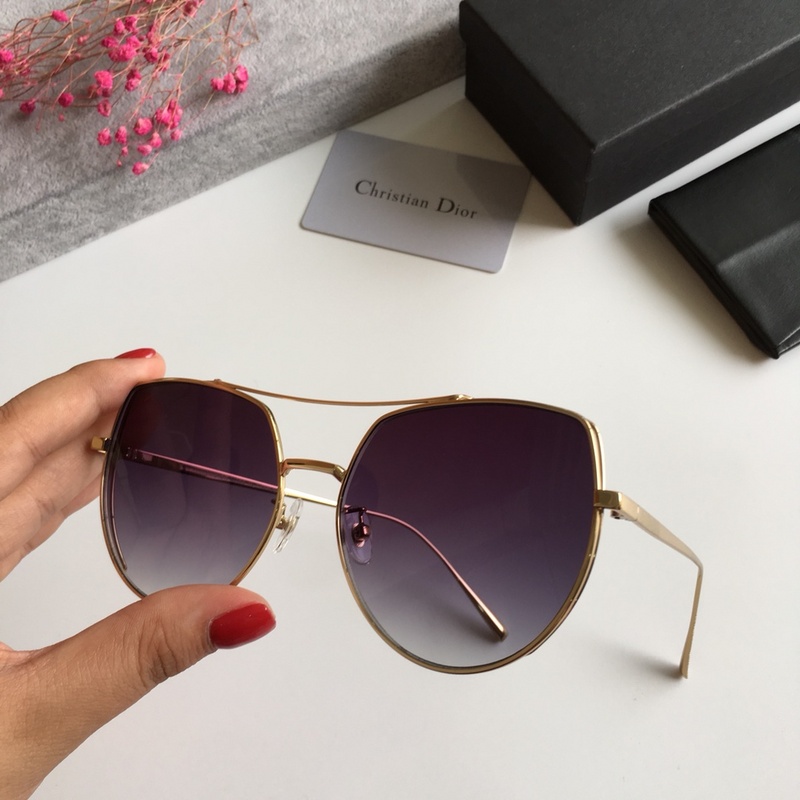 Dior Sunglasses AAAA-318