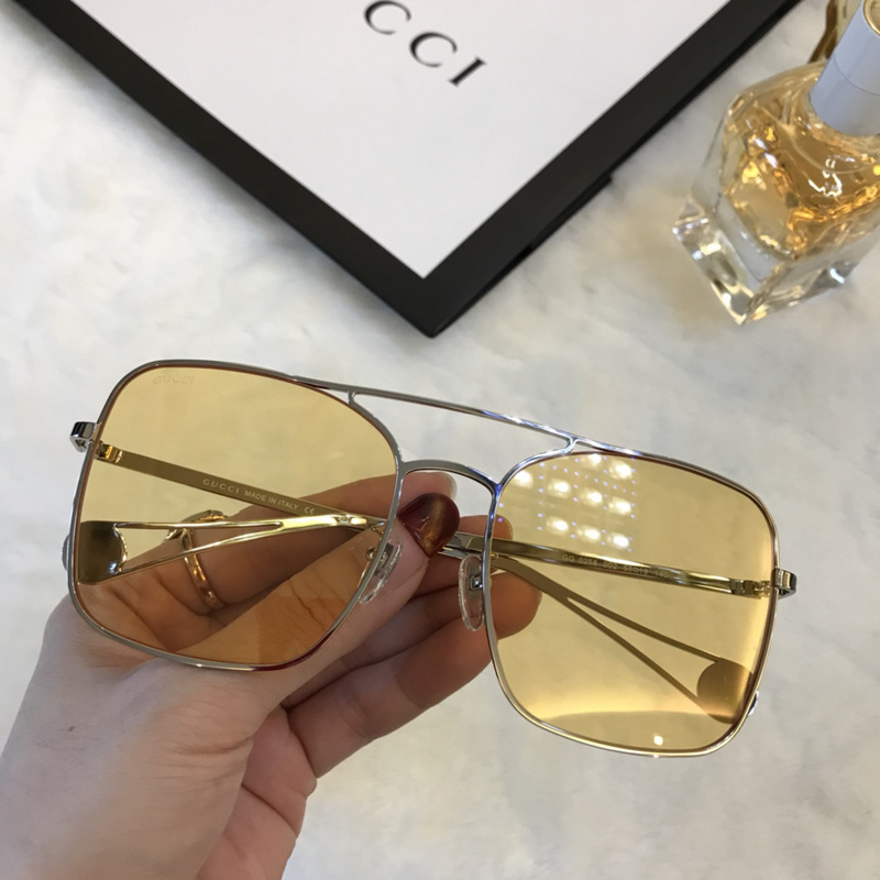 Dior Sunglasses AAAA-327