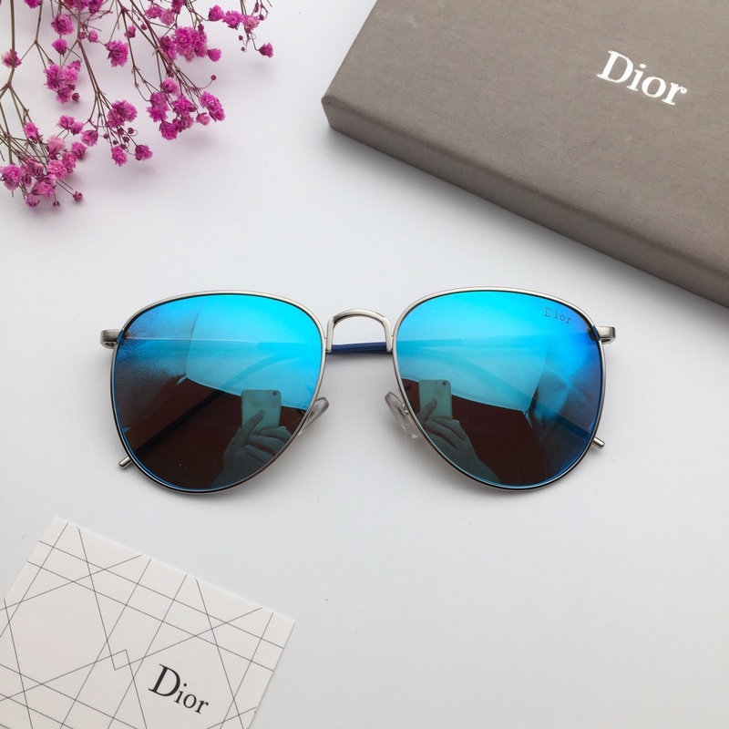 Dior Sunglasses AAAA-337