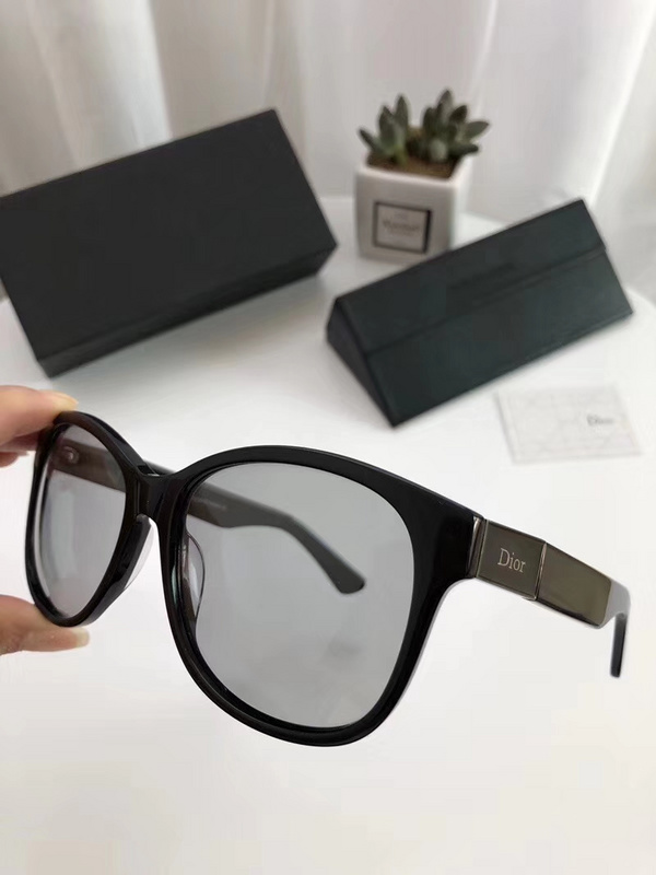 Dior Sunglasses AAAA-350