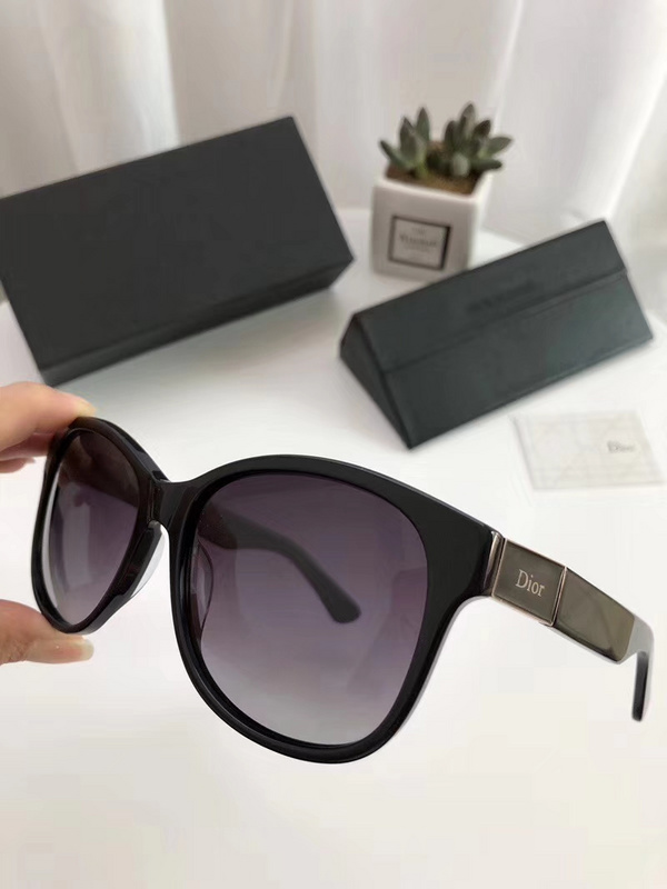 Dior Sunglasses AAAA-352