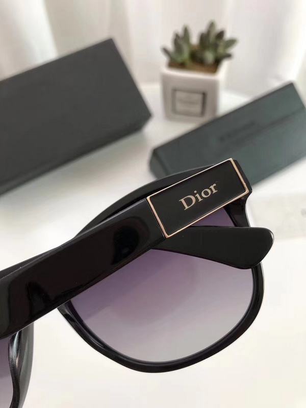 Dior Sunglasses AAAA-355