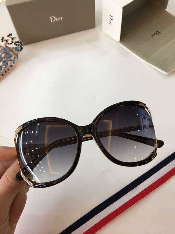 Dior Sunglasses AAAA-391