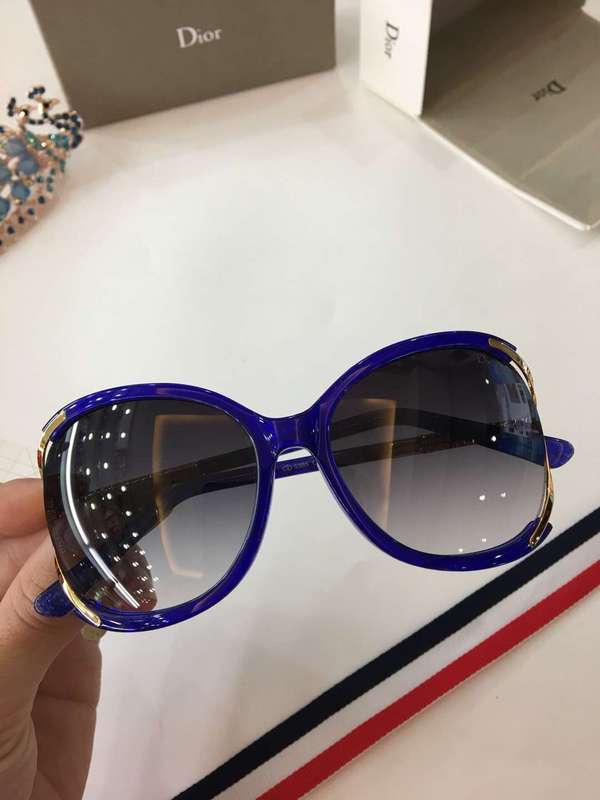 Dior Sunglasses AAAA-393