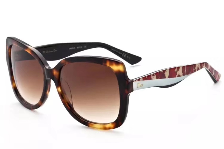 Dior Sunglasses AAAA-400