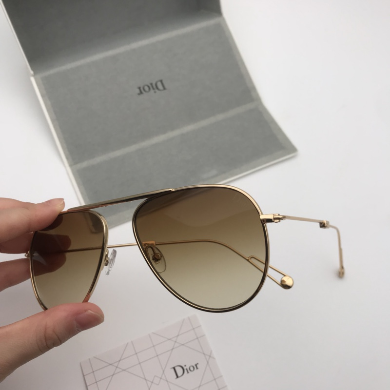 Dior Sunglasses AAAA-405