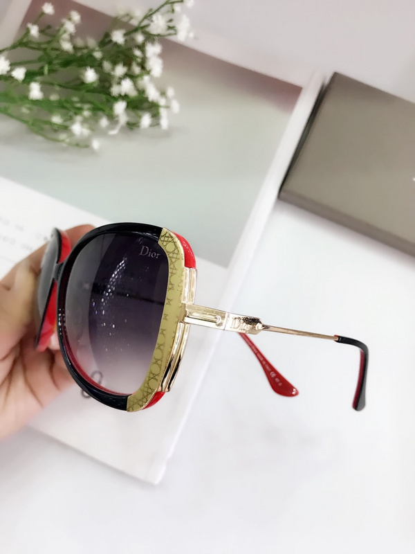 Dior Sunglasses AAAA-467