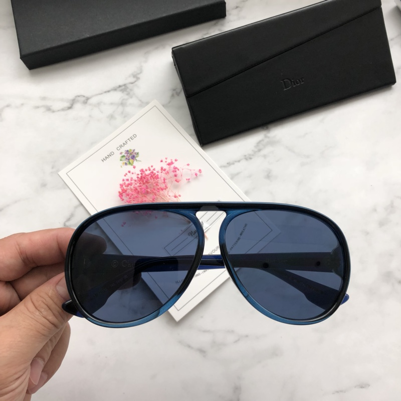 Dior Sunglasses AAAA-489