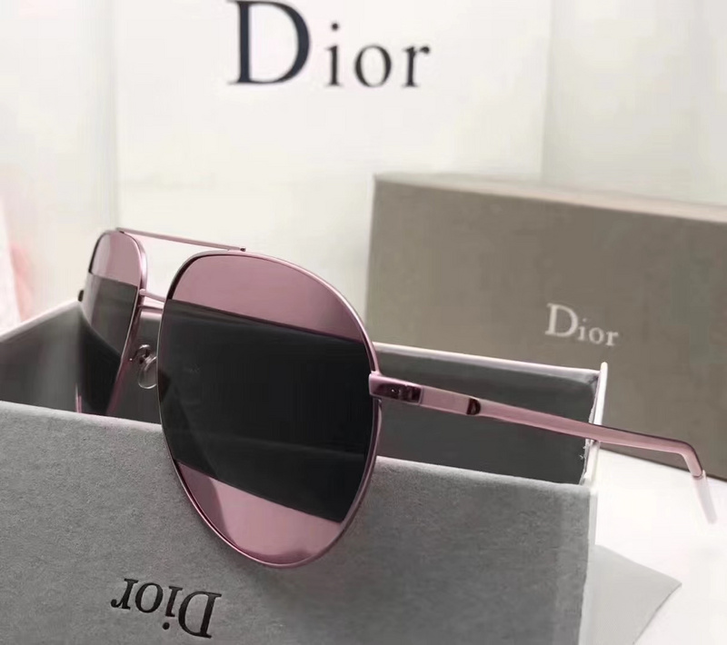 Dior Sunglasses AAAA-517