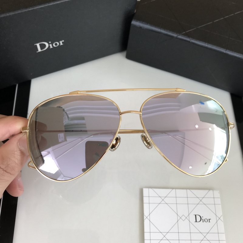 Dior Sunglasses AAAA-522