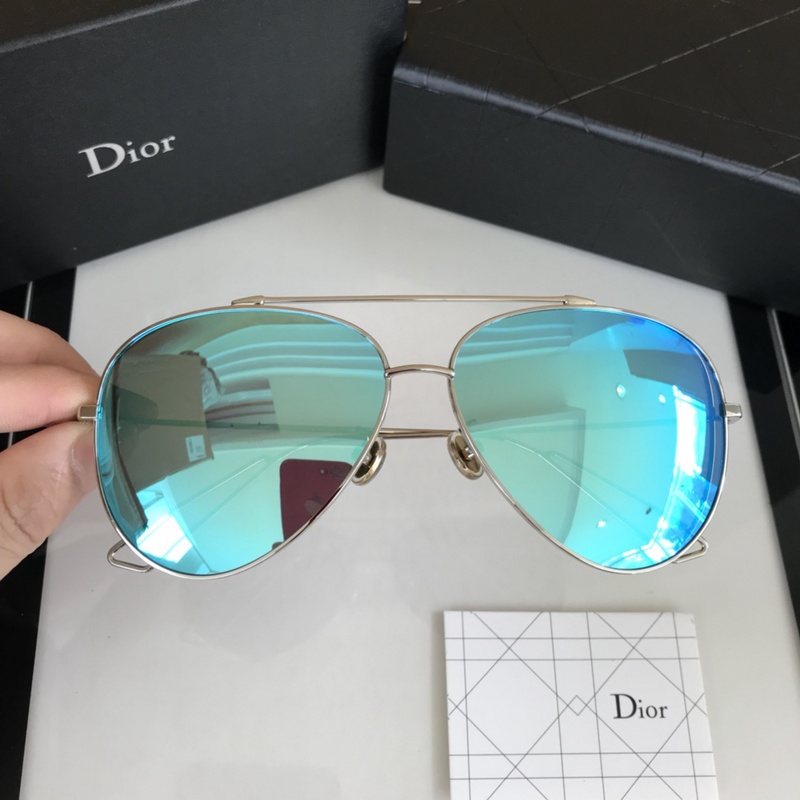 Dior Sunglasses AAAA-525