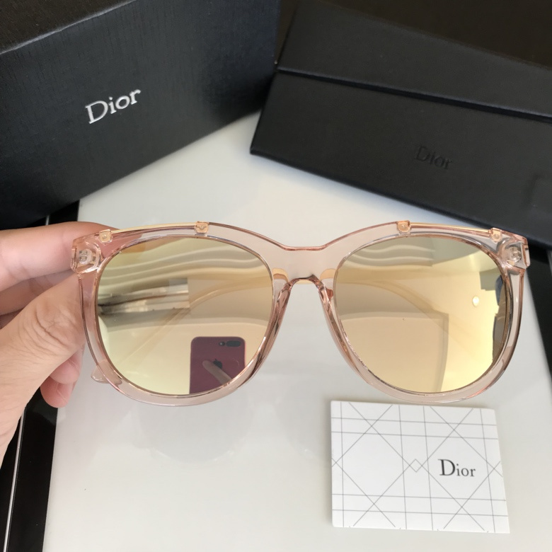 Dior Sunglasses AAAA-542