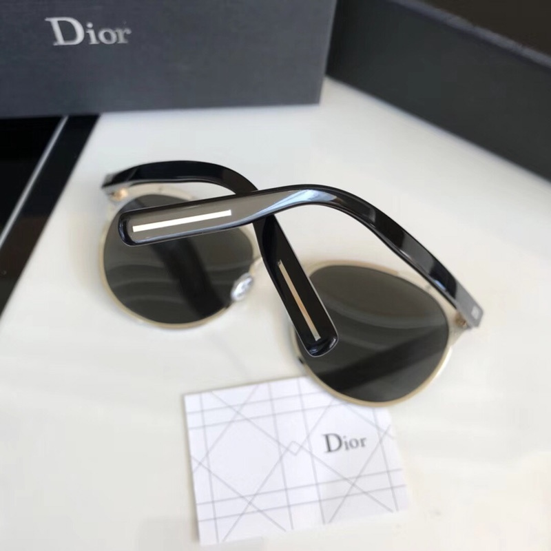 Dior Sunglasses AAAA-595