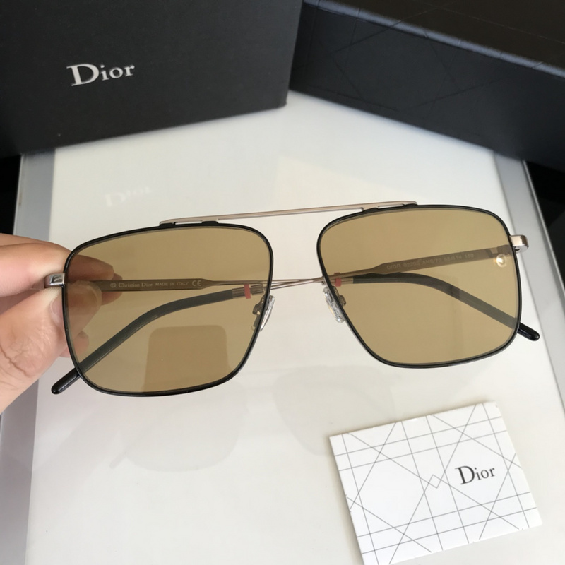 Dior Sunglasses AAAA-622