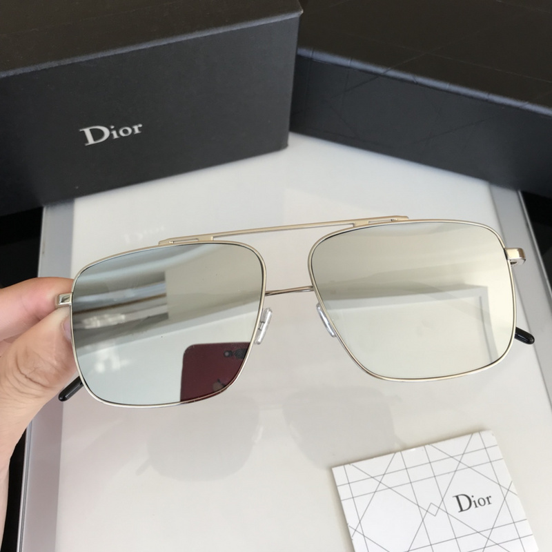 Dior Sunglasses AAAA-623